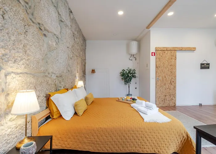 Hostwise - Stylish Sunny Flats Appartamento