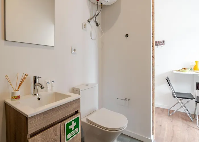 Appartamento Hostwise - Stylish Sunny Flats