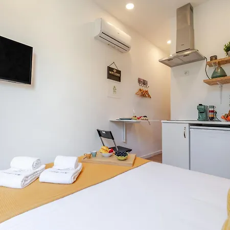 Hostwise - Stylish Sunny Flats * Porto