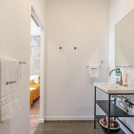 Hostwise - Stylish Sunny Flats Porto