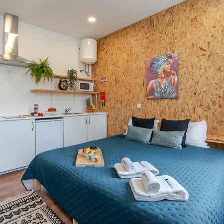 Hostwise - Stylish Sunny Flats Apartment Porto