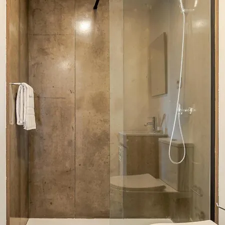 Hostwise - Stylish Sunny Flats Porto