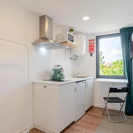 Apartament Hostwise - Stylish Sunny Flats Porto