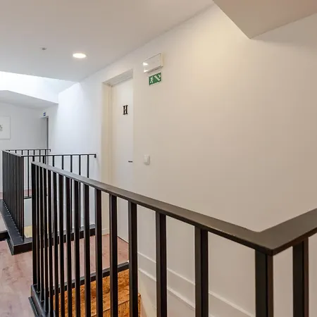 Hostwise - Stylish Sunny Flats Apartamento Porto