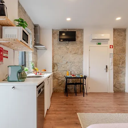 Hostwise - Stylish Sunny Flats * Porto