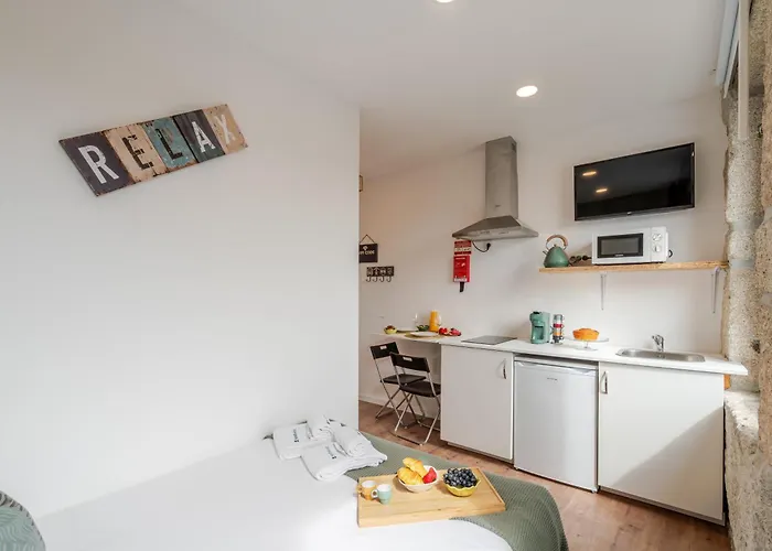 Апартаменты Hostwise - Stylish Sunny Flats *