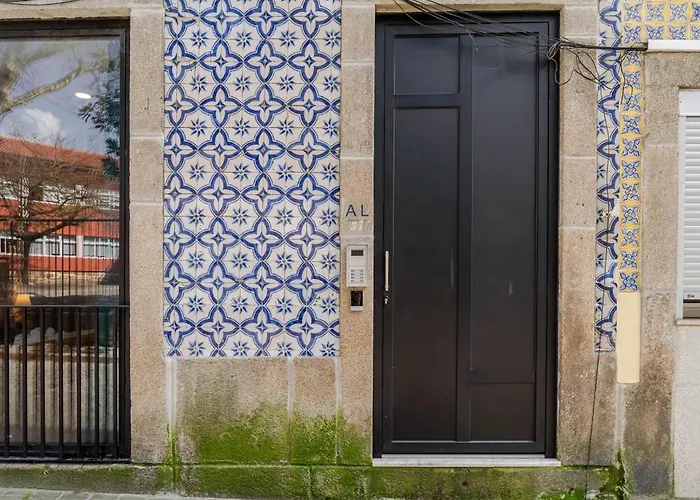 Hostwise - Stylish Sunny Flats Apartment Porto
