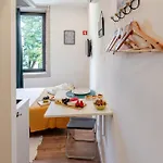 דירה Hostwise - Stylish Sunny Flats *