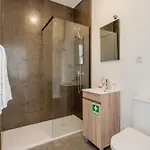 דירה Hostwise - Stylish Sunny Flats
