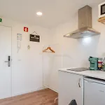 דירה Hostwise - Stylish Sunny Flats פורטו