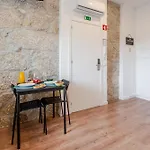 Hostwise - Stylish Sunny Flats * פורטו